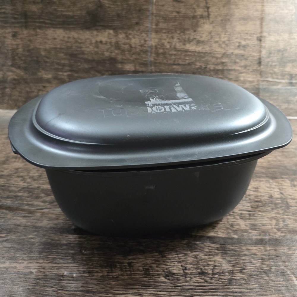 TUPPERWARE UltraPro Roaster Pan 3.5L‎ 3.7Qt Black Good Oven Microwave Safe